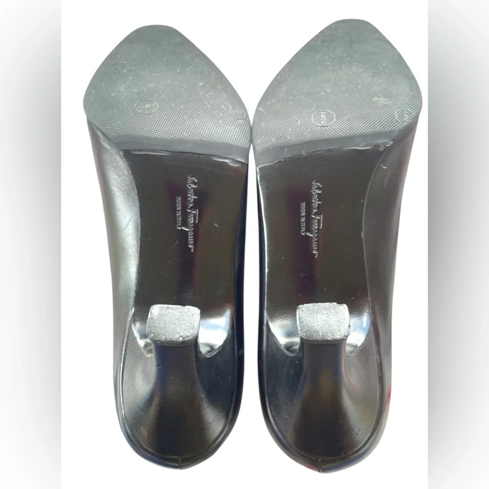 Salvatore Ferragamo Black Leather Women's Shoes